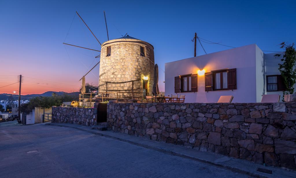 The Windmill Appartement Adamantas  Buitenkant foto